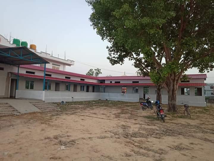 काेहलपुरमा ५ शैय्याको कोभिड अस्थायी अस्पताललाई   २५ शैय्यामा स्तरउन्नति गरिने