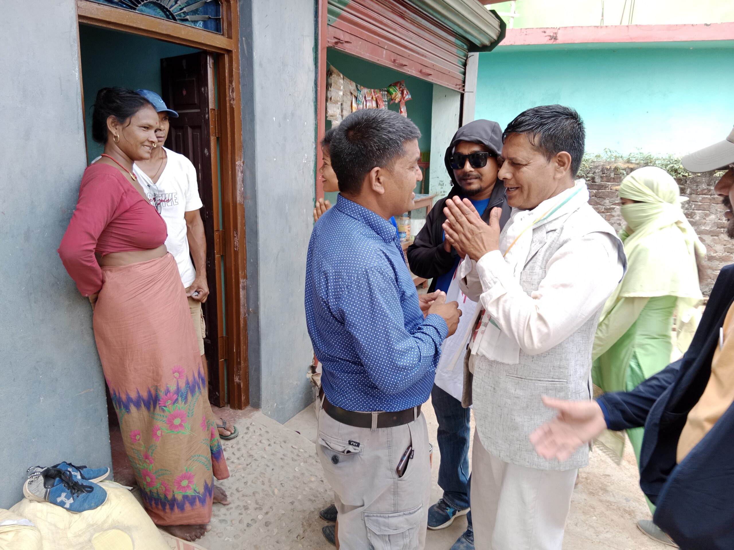भुमिहिन र अव्यवस्थित बसाेबास भएकालाई लालपुर्जा वितरण मुख्य प्राथमिकता- भुषाल