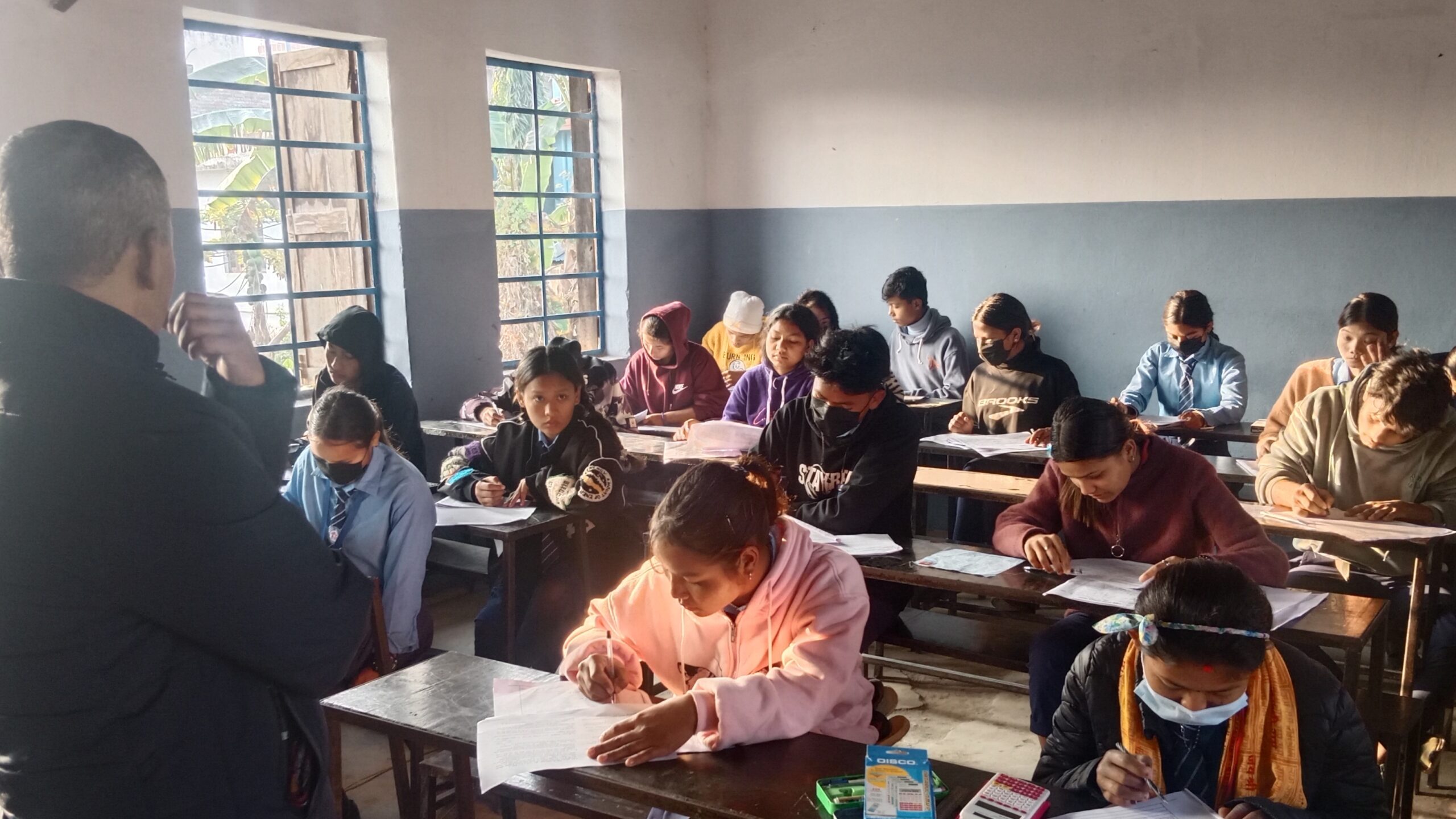 काेहलपुरका सामुदायिक विद्यालयमा एस. ई. ई.परीक्षा लक्षित “माेक टेस्ट “संचालनमा