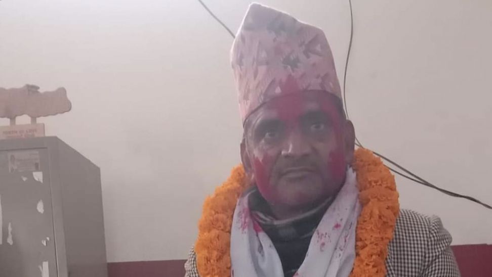 ज्ञान ज्याेति मा.वि.बगियाकाे प्रधानाध्यापकमा ढकाल